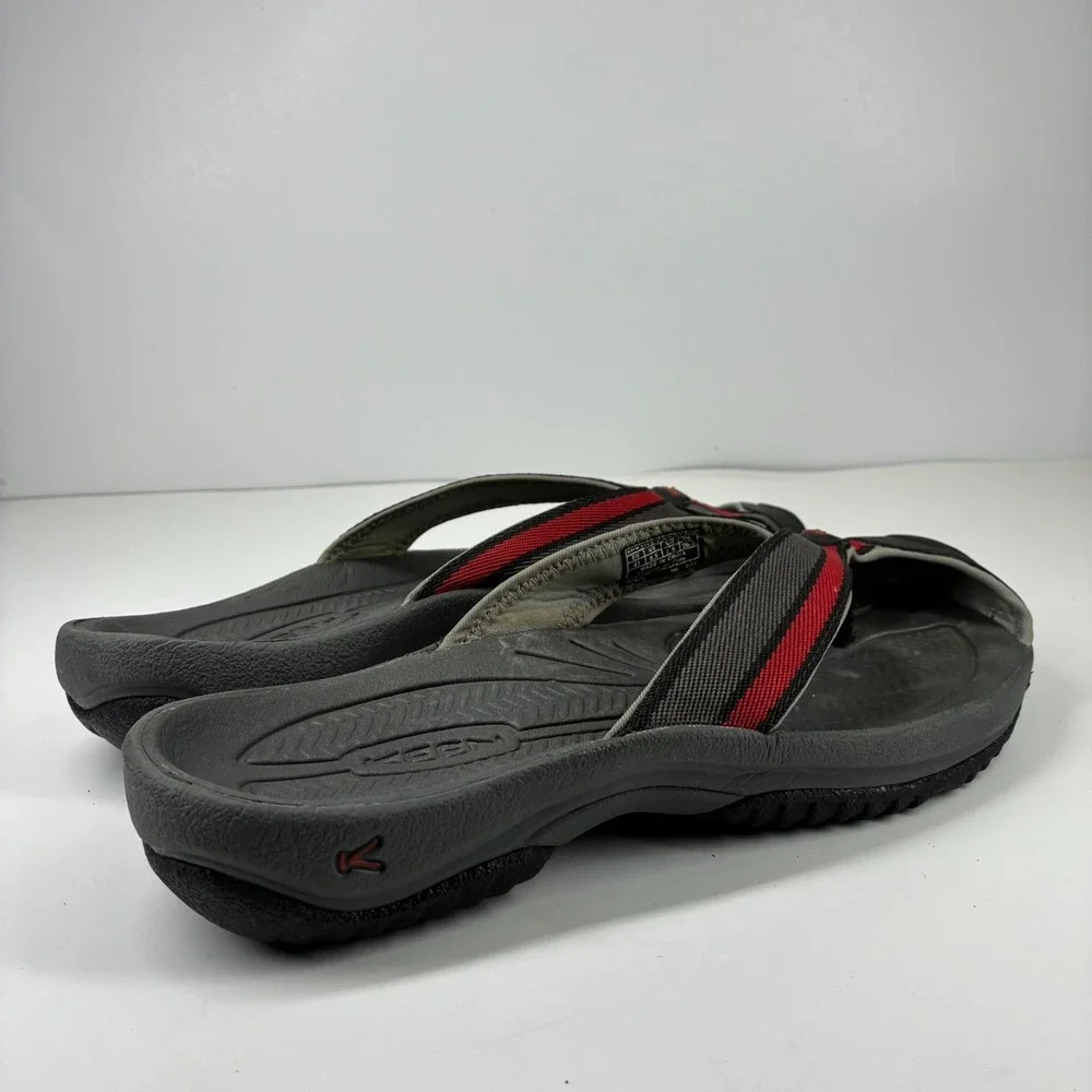 KEEN Waimea H2 Men's US 8.5 Black Red Hybrid Flip Flop Sandals Toe Guard 1002110
